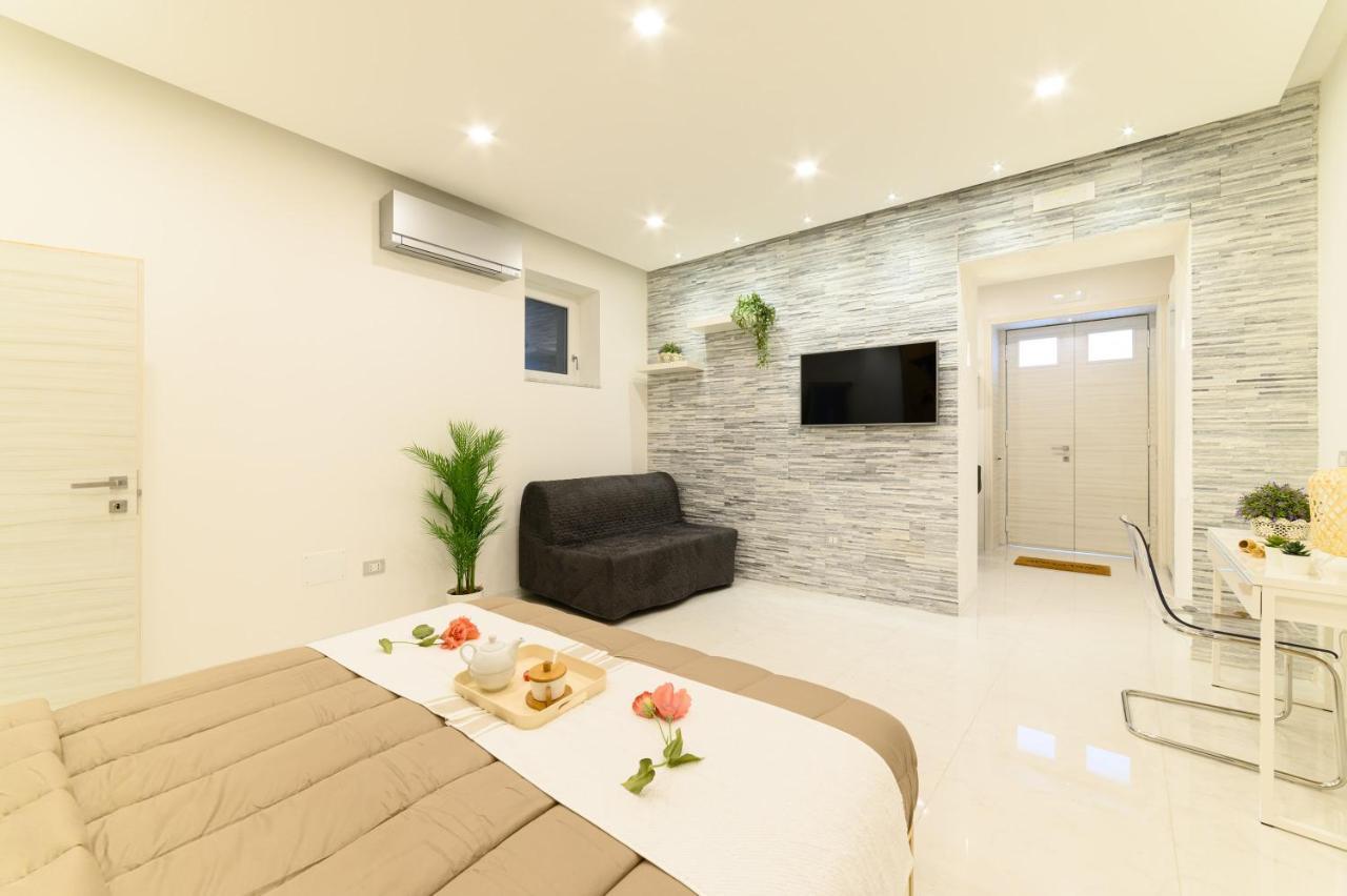 Luxury Apartment Salerno Center Exterior foto